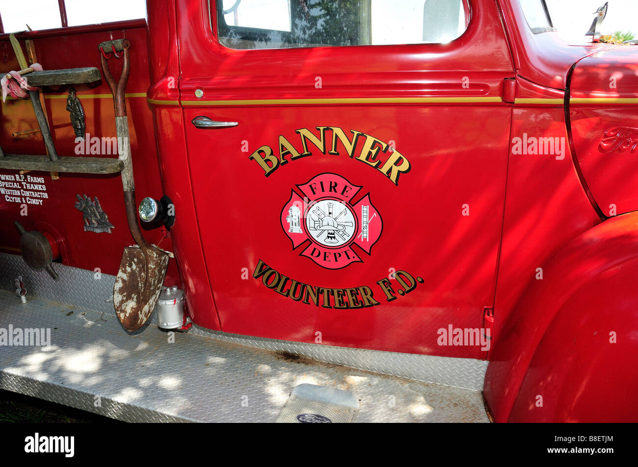 A 1947 Ford Fire Engine, Seitenansicht. Oklahoma, USA. Stockfoto