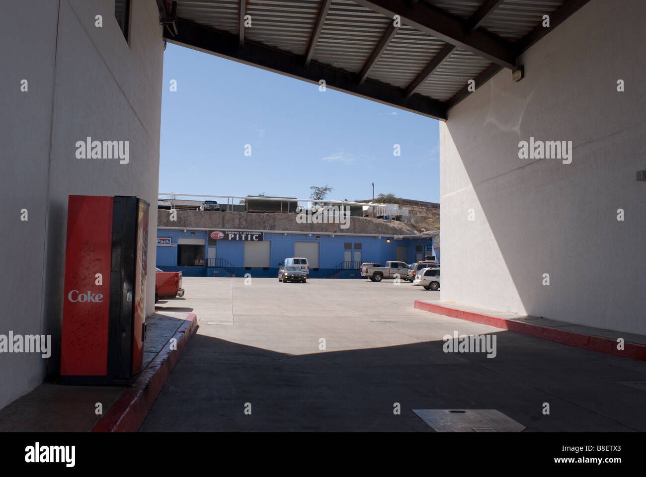 Eingang zum mexikanischen Parkplatz Stockfoto