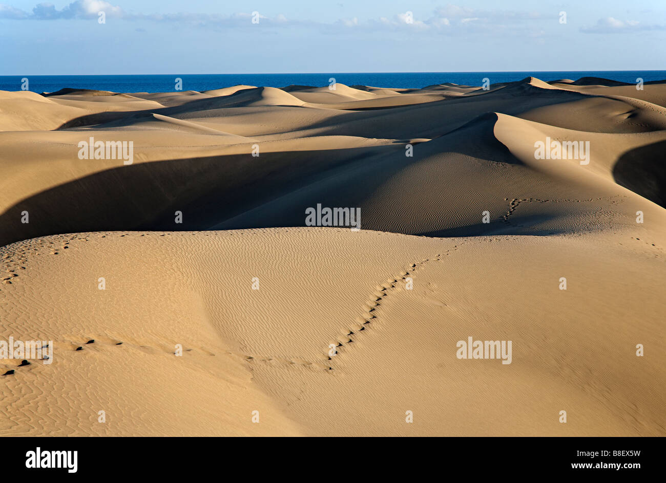 Fußspuren im Sand Dünen Maspalomas Gran Canaria Spanien Stockfoto