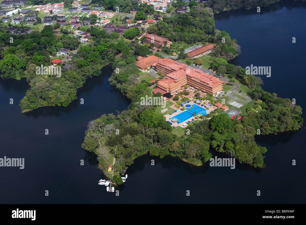 Luftaufnahme über Sol Melia Urlaub Club Antigua Escula Las Americas Lago Gatun Farbe Panama Stockfoto