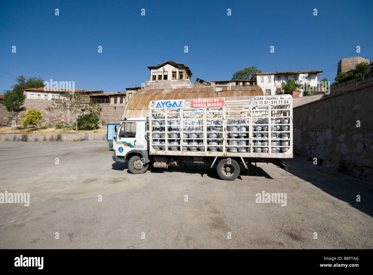 Ein LKW mit Gaz Altstadt Ankara, Türkei Stockfoto