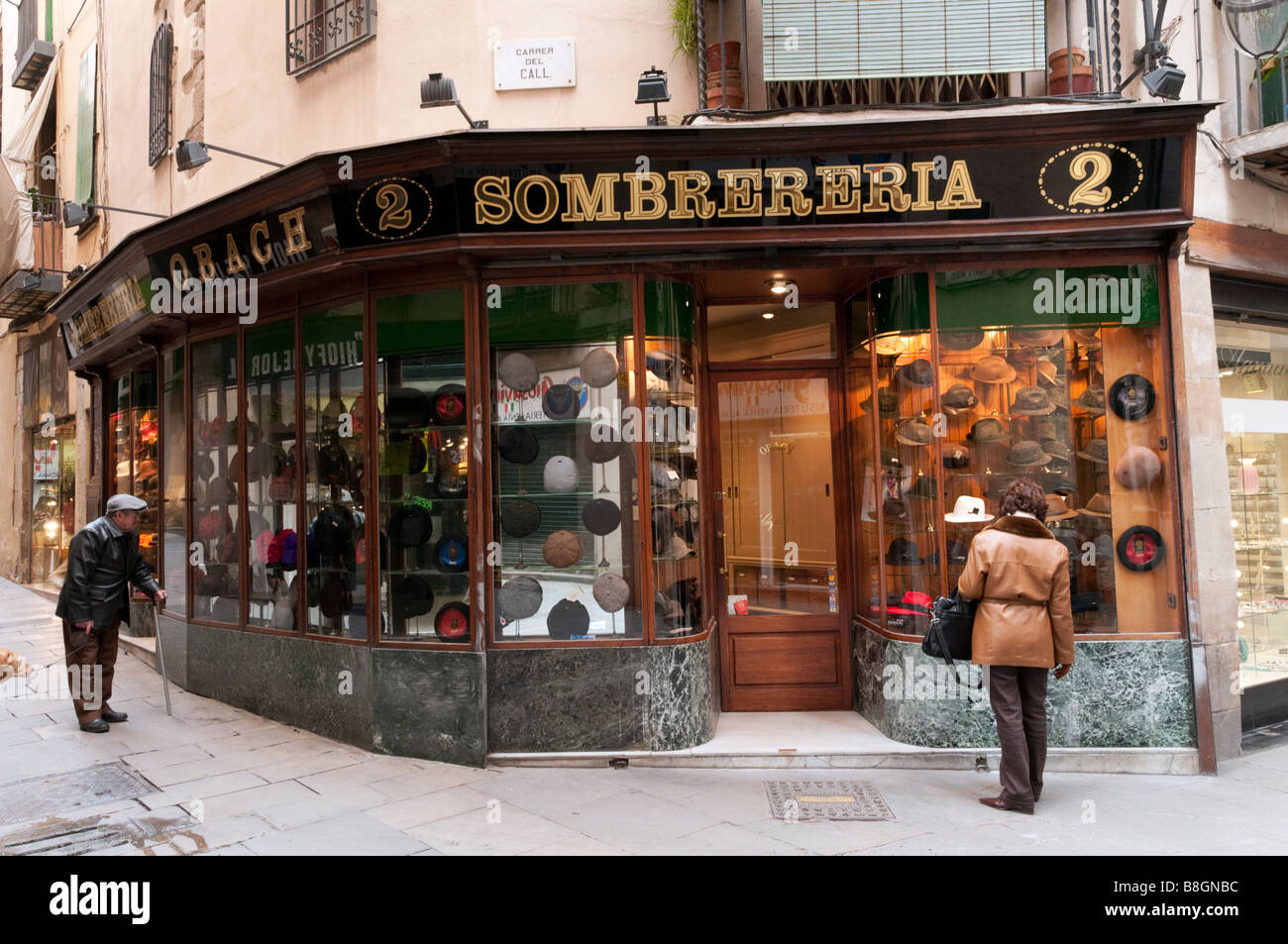 Hutgeschäft in Barri Gotic-Barcelona, Spanien Stockfoto