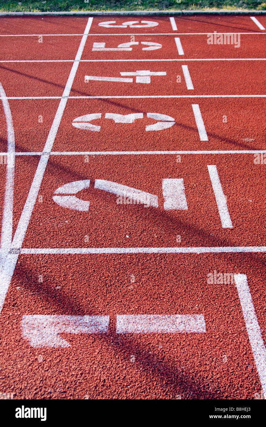 Lane Zahlen auf der Laufstrecke Stockfoto