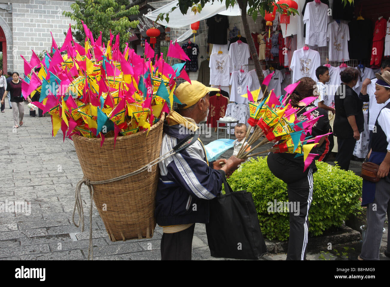 Flag-Verkäufer in Dali, China Stockfoto