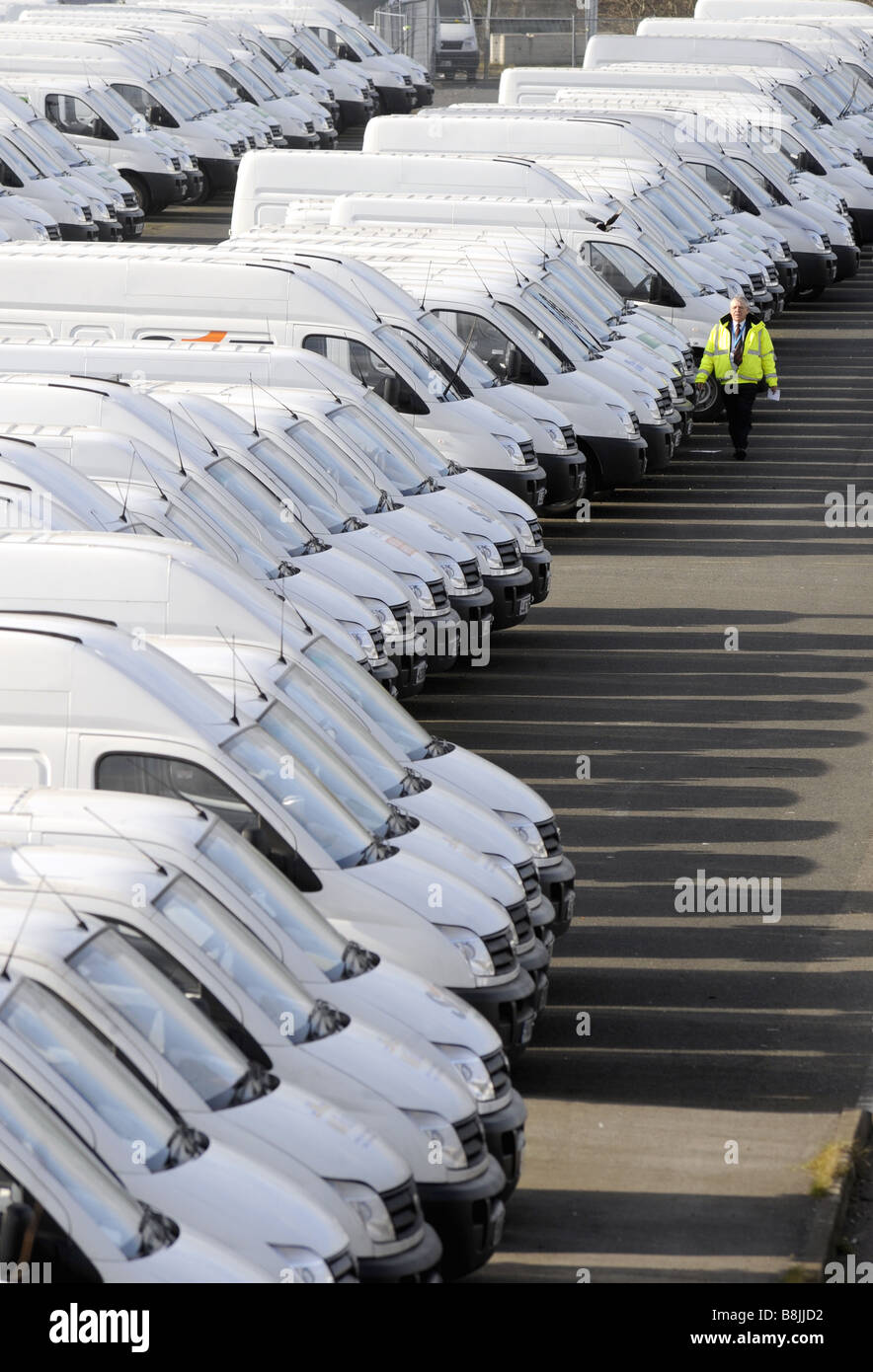 LINIEN DER NEUE TRANSPORTER DER LDV VAN FABRIK IN DREWS LANE, WASHWOOD HEATH, BIRMINGHAM, ENGLAND. Stockfoto