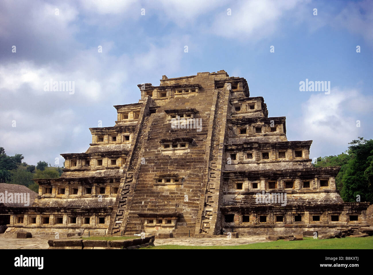 Pyramide der Nischen bei El Tajin Mexico Stockfoto