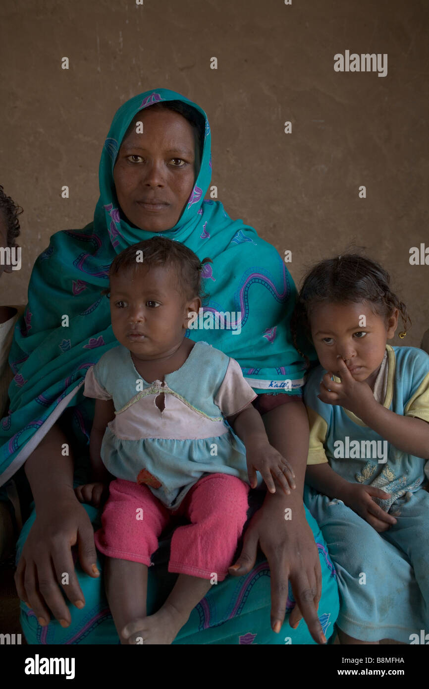 Menschen im Dorf El Ar bei der 4. Nil Catharact Region Nubien Sudan Stockfoto