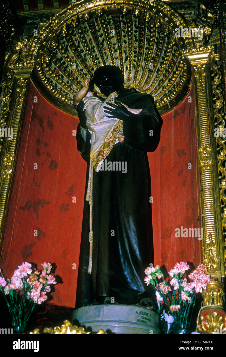 Religiöse Statue, Statue, die San Francisco Kirche, die römisch-katholische Kirche, Katholizismus, Quito, Provinz Pichincha, Ecuador, Südamerika Stockfoto