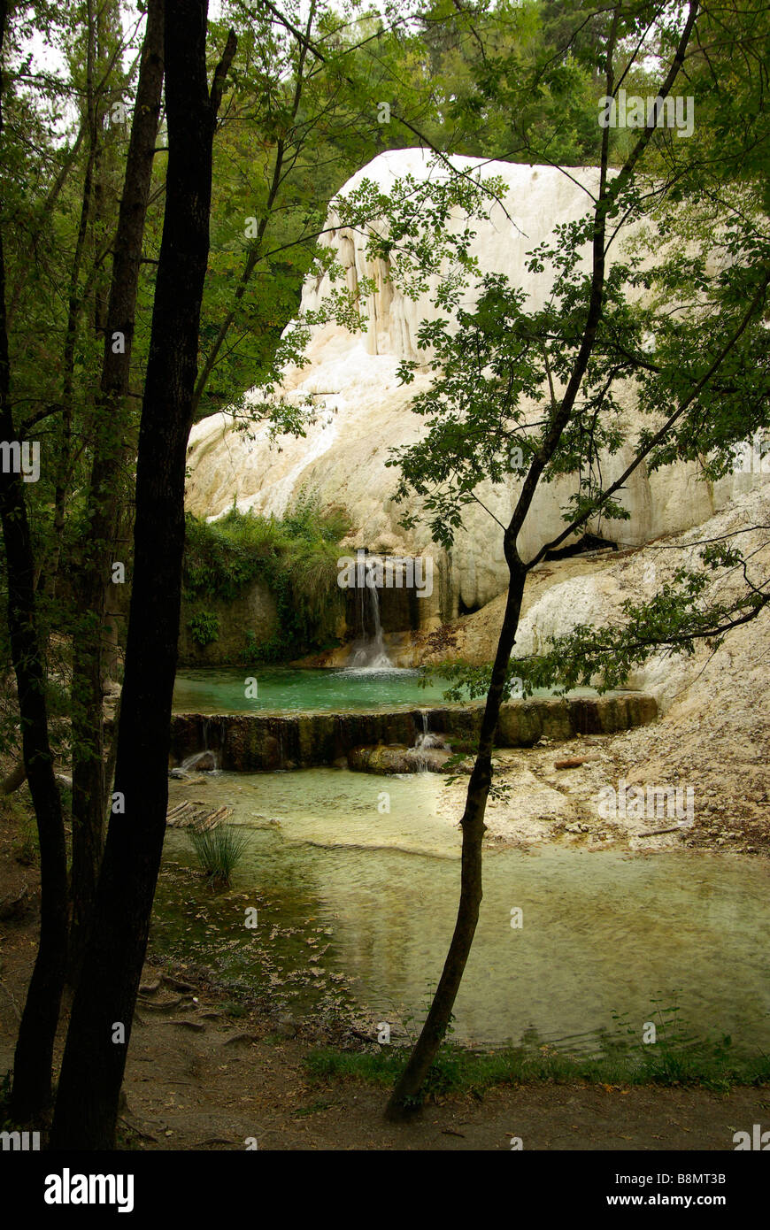 Die gefrorenen Kaskade und die heißen Quellen von Terme di San Filippo auf der Seite des Monte Amiata in der Toskana Stockfoto