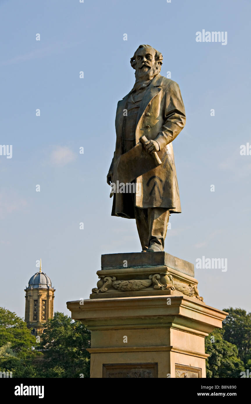 Statue von Titus Salt Saltaire, Bradford UK Stockfoto