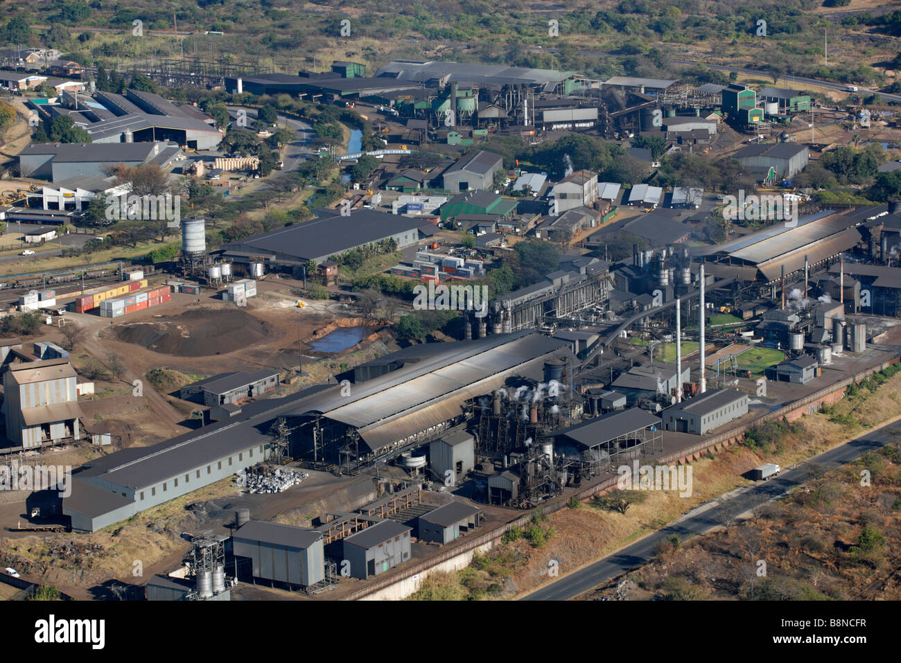 Luftaufnahme von einem Industriegebiet am Stadtrand von Nelspruit Stockfoto