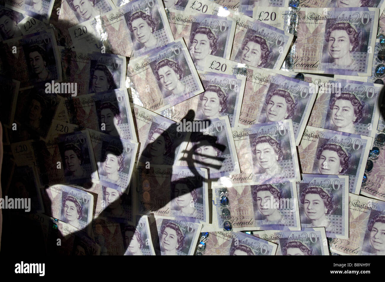 Das Euro-Symbol und britische £20 Notizen Stockfoto