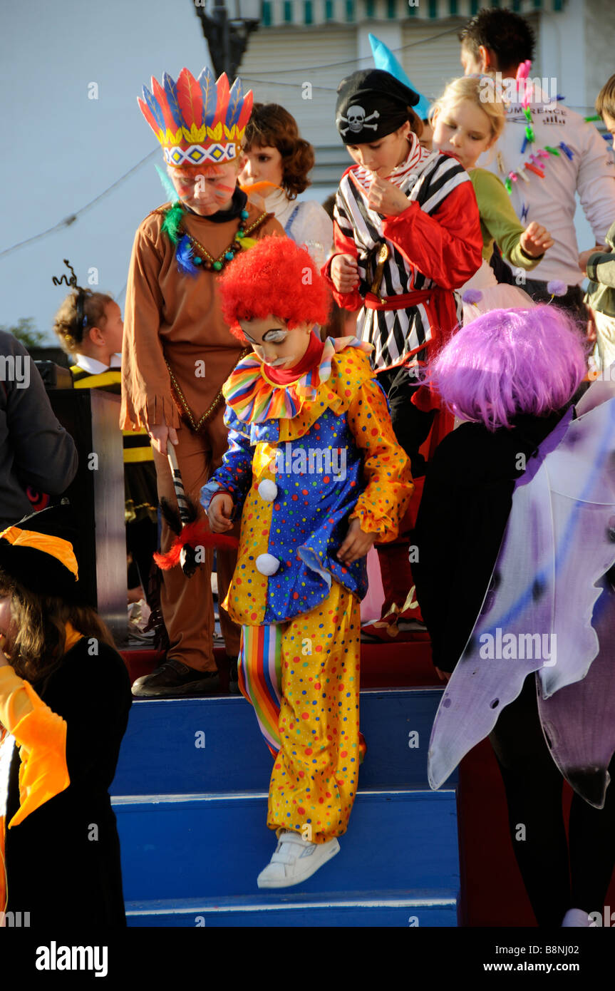 Kinder Kostüm-Wettbewerb. Fasching in Südspanien Stockfoto