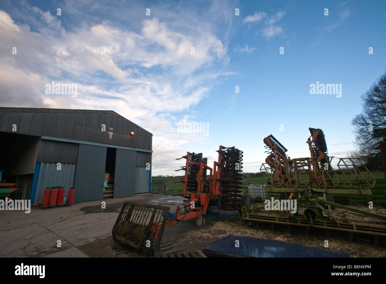 Bauernhof, Landwirtschaft, Landwirtschaft, ländliche, Traktor, Landschaft, Pflanzen, Gebäude, Constable, Englisch, Reisen, Urlaub, alte, historische, A Stockfoto