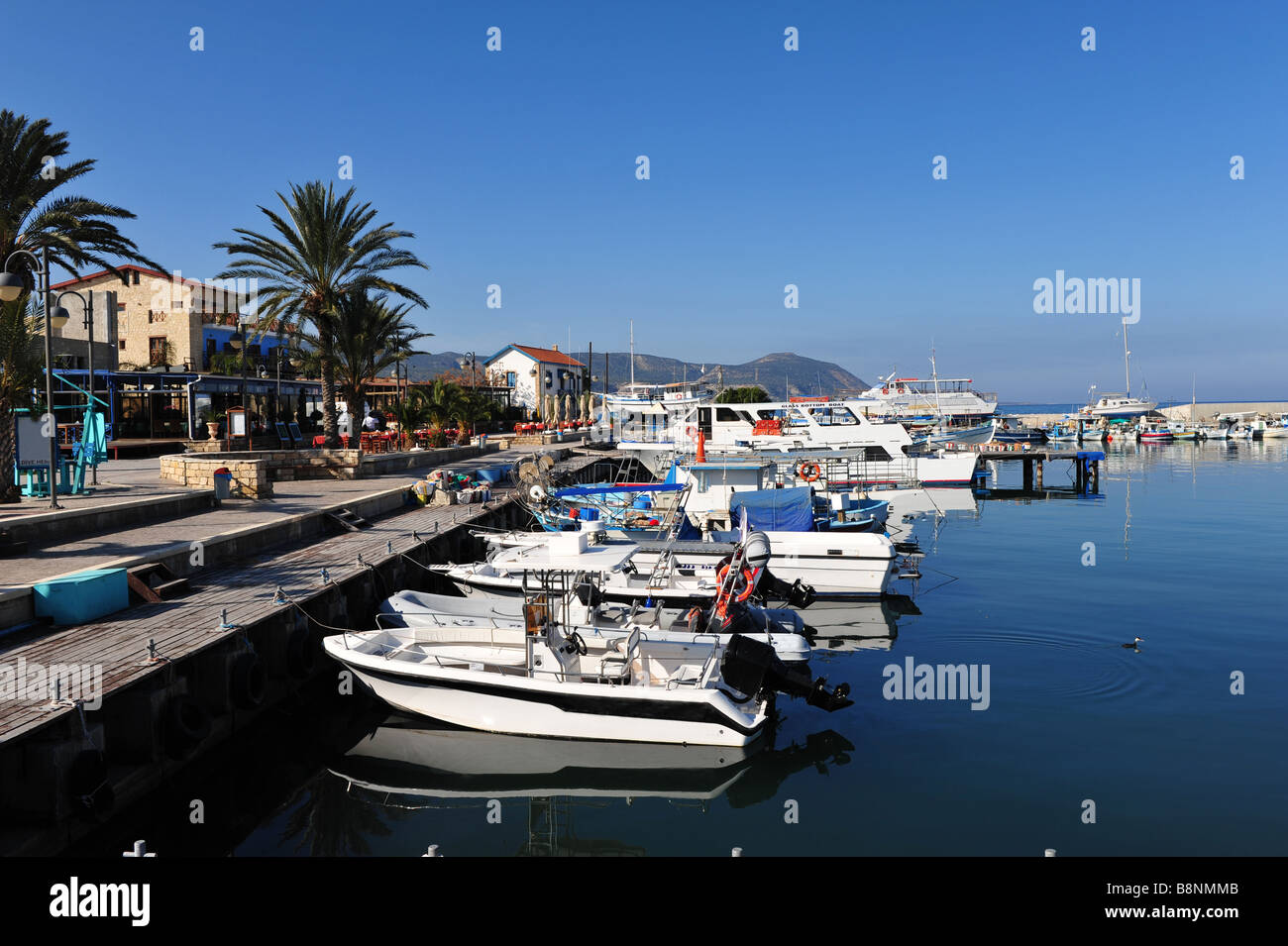 Friedliche Szene im Hafen von Latchi in Zypern Stockfoto