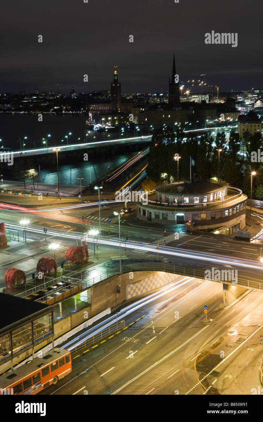 Schweden, Stockholm Slussen, Stadt in der Nacht, Langzeitbelichtung Stockfoto