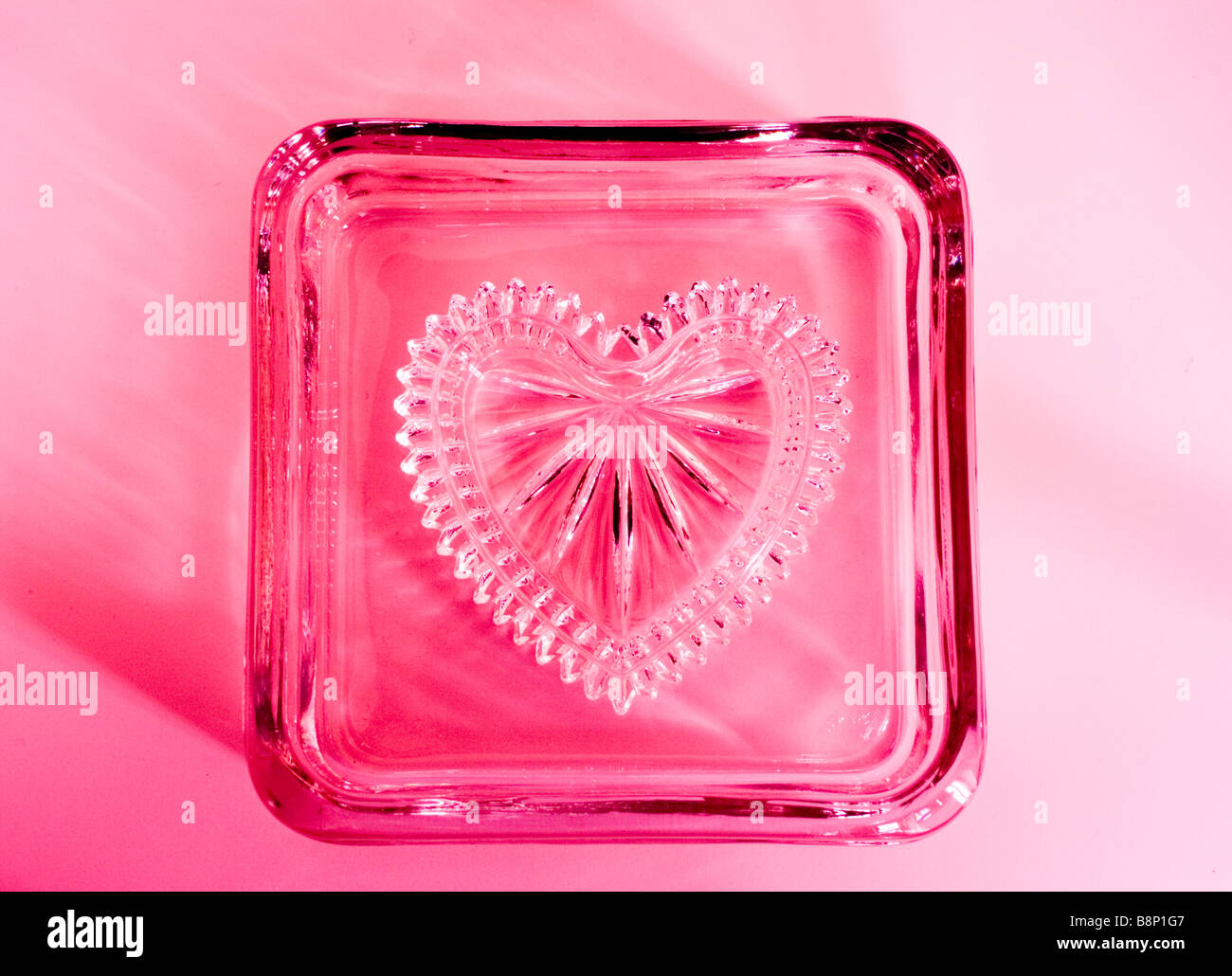 Herz aus Glas (rosa) Stockfoto