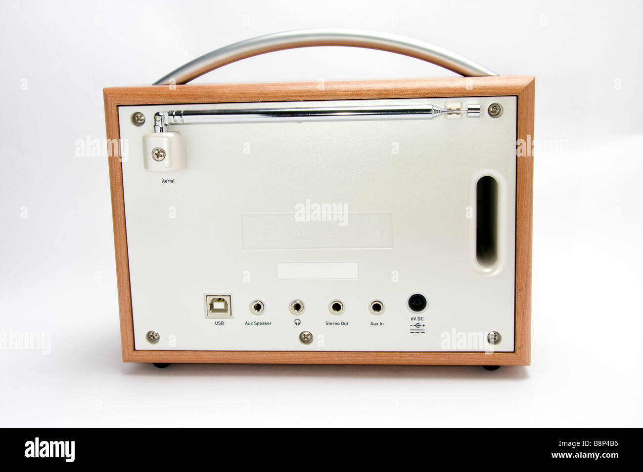 Digital Radio-Rückwand - Retro-Stil - isoliert auf weiss Stockfoto