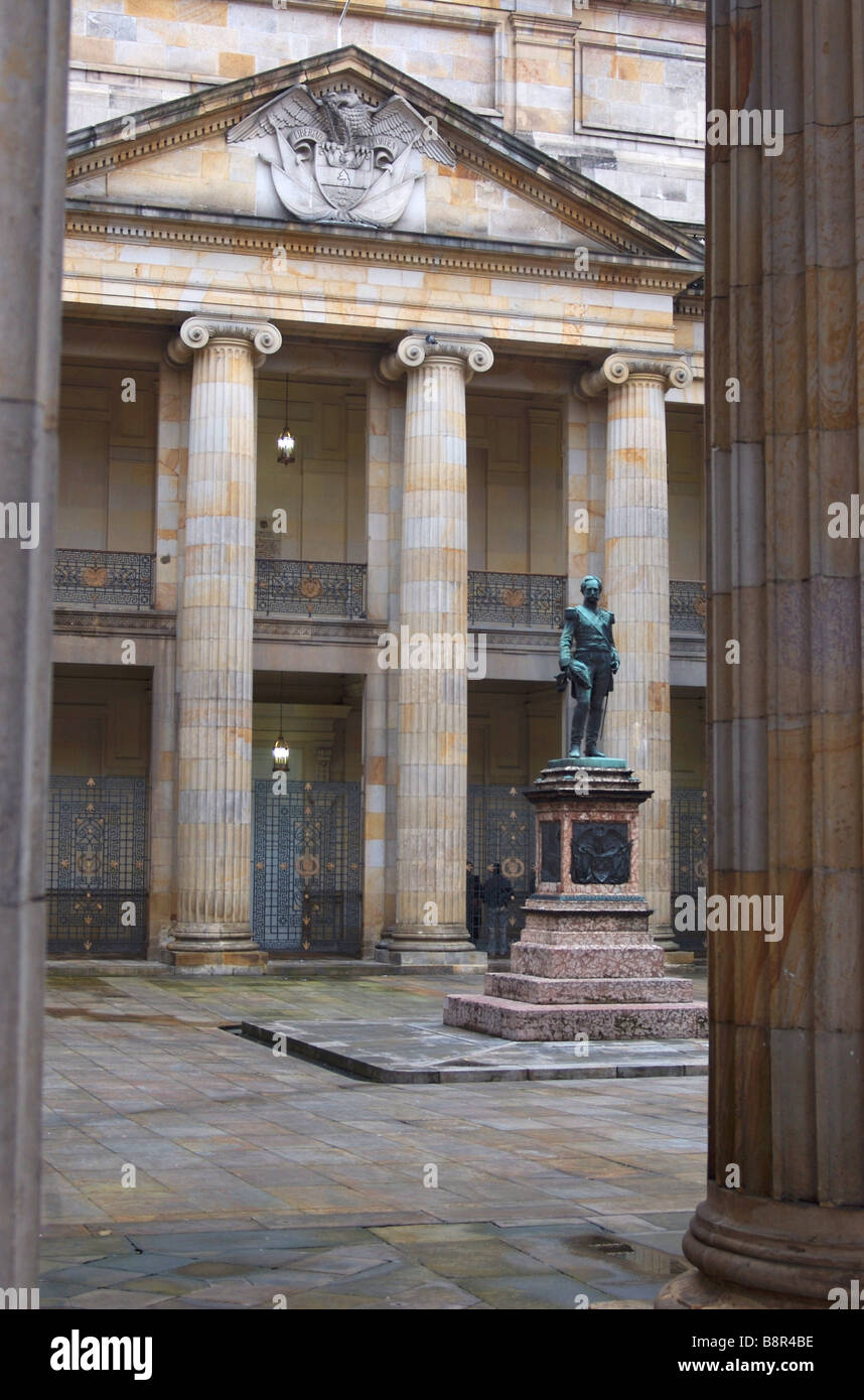 Statue von Francisco José de Paula Santander im Präsidentenpalast, Bogota, Kolumbien. Stockfoto