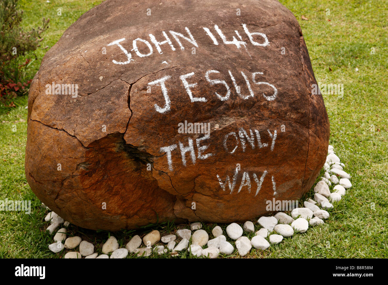 religiöse Boulder Bibel Zitat Swellengrebel Straße Swellendam Südafrika Westkap Provinz Stockfoto