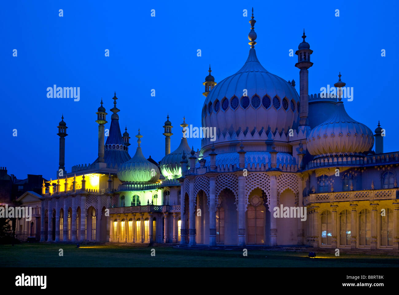 Royal Pavillon in der Dämmerung, Brighton, East Sussex, England Stockfoto