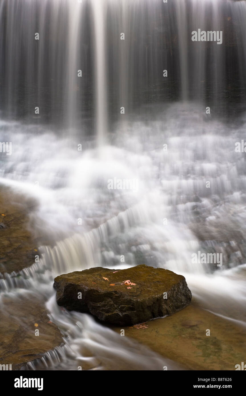 Wasserfall-Detail der Leidwesen River, Ohio Stockfoto