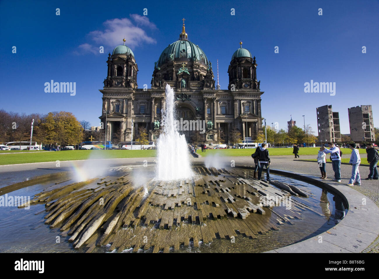 Berliner Dom mit Fontain, Deutschland, Berlin Stockfoto