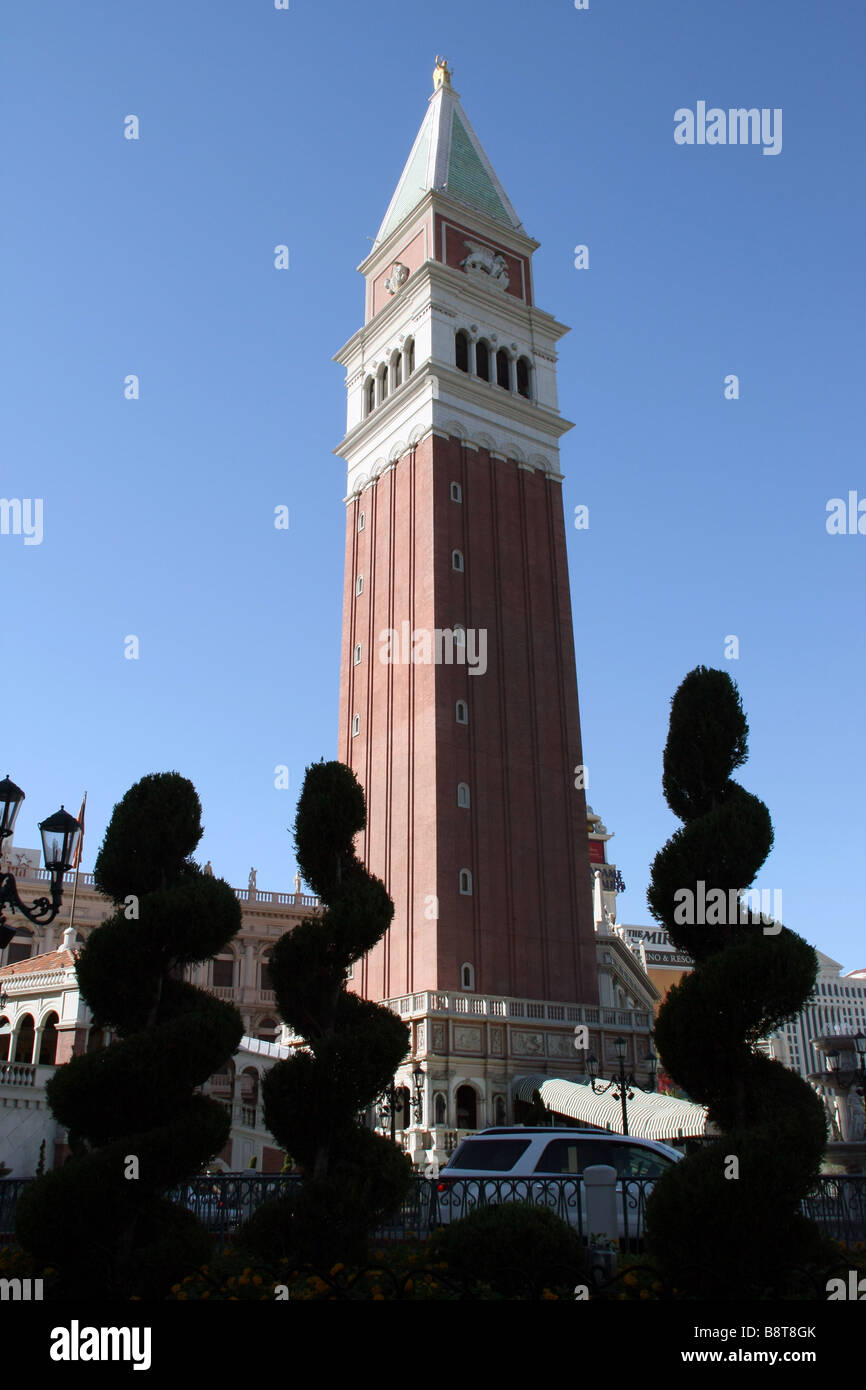 Kopie der venezianischen "Campanile di San Marco" Bell Tower, The Venetian Resort Hotel, Las Vegas, Nevada Stockfoto