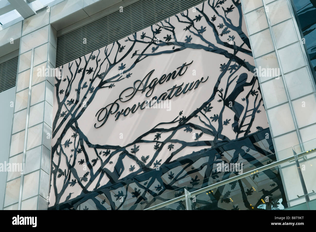 Mode Shop anmelden Shopping-Mall, Dubai, Vereinigte Arabische Emirate Stockfoto