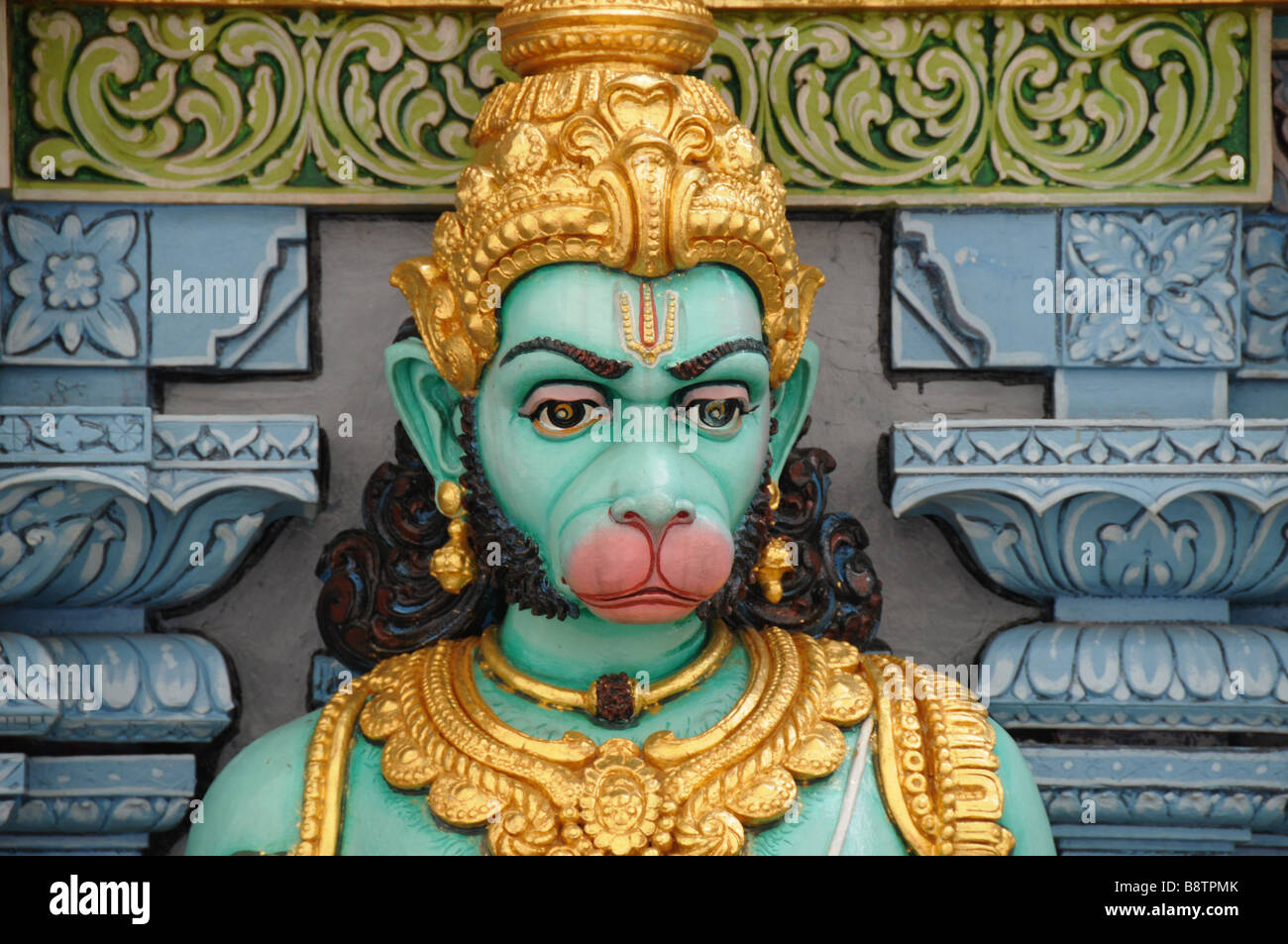 Statue von Hanuman, der Affengott, ein Hindu-Gottheit im Tempel Sri Krishnan, Waterloo Road, Singapur. Stockfoto