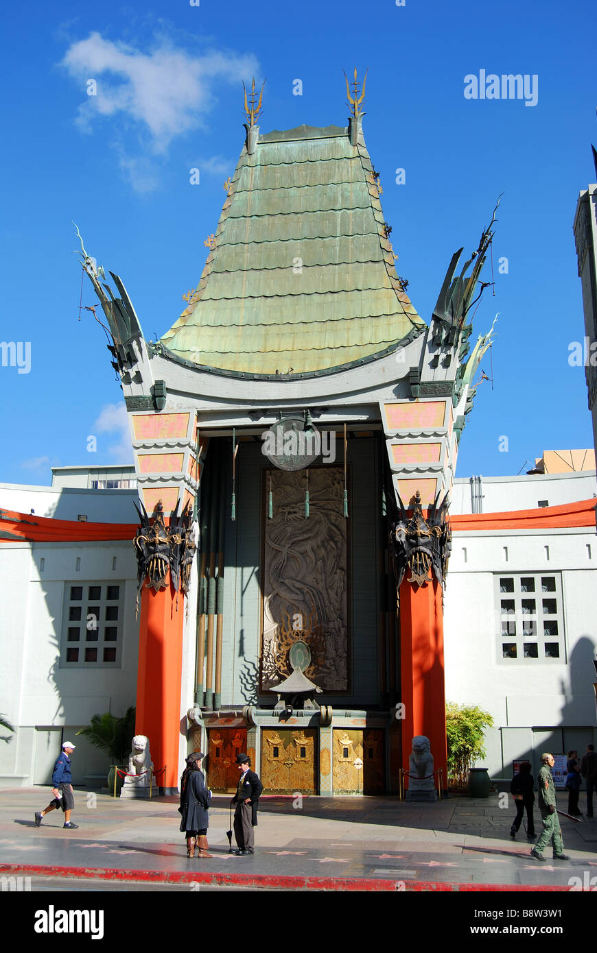 Eintritt zum TCL Grauman's Chinese Theatre, Hollywood Boulevard, Hollywood, Los Angeles, Kalifornien, Vereinigte Staaten von Amerika Stockfoto