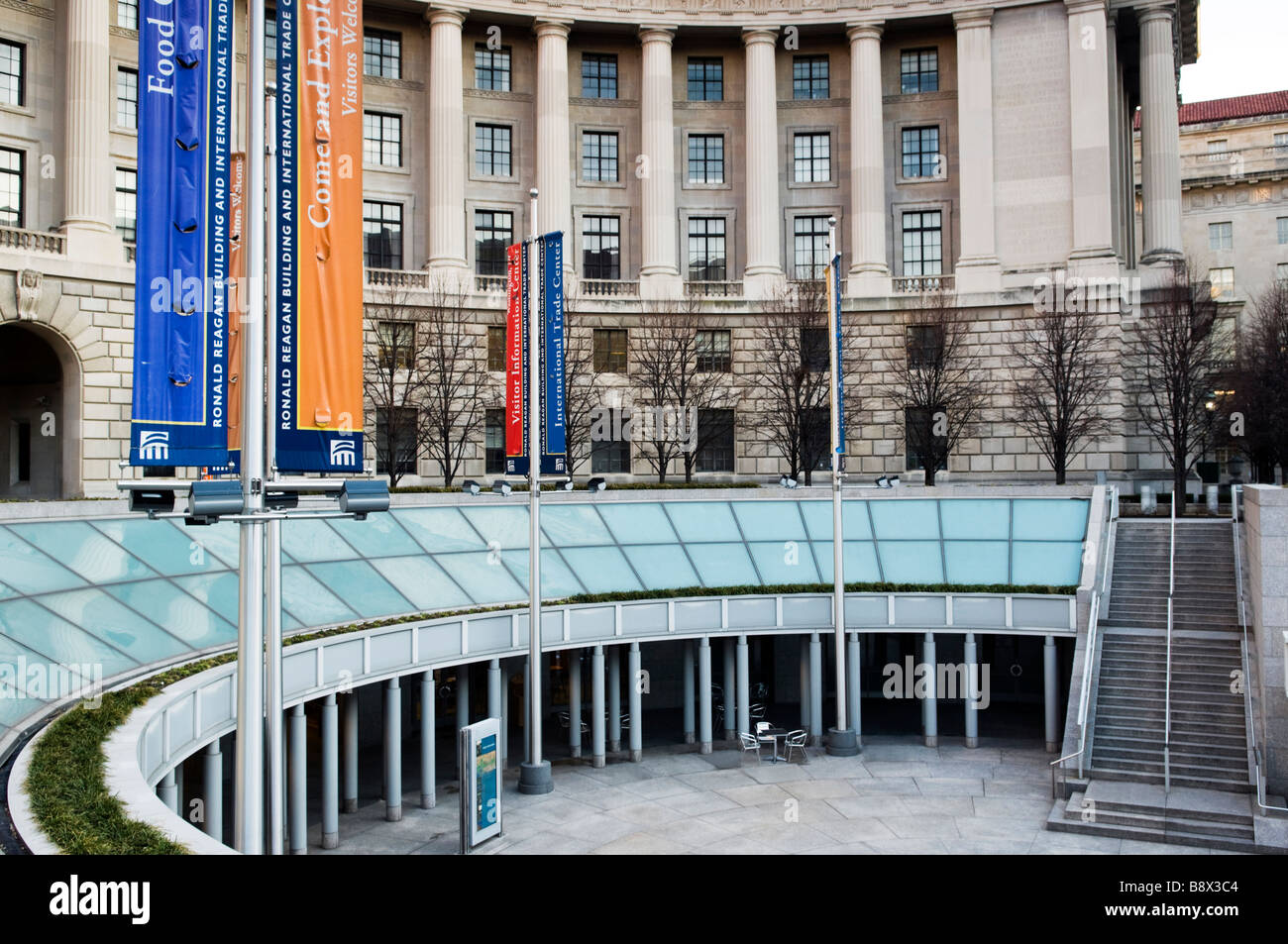 Eine detaillierte Ansicht der Food-Court der Ronald Regan Building und International Trade Center in Washington DC. Stockfoto