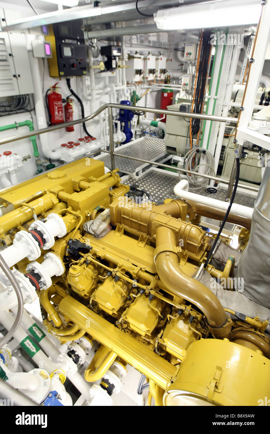 Der Maschinenraum der moderne Fischtrawler Stockfoto
