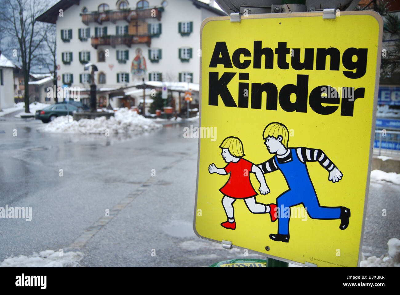 Verkehrszeichen in Mayrhofen-Österreich-Tirol Stockfoto