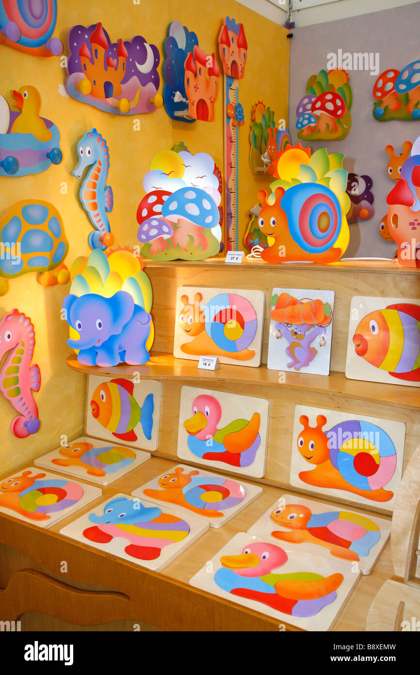Puzzles und Spielzeug. Handwerk Messe. Tárrega. Lleida. Katalonien. Spanien. Europa Stockfoto