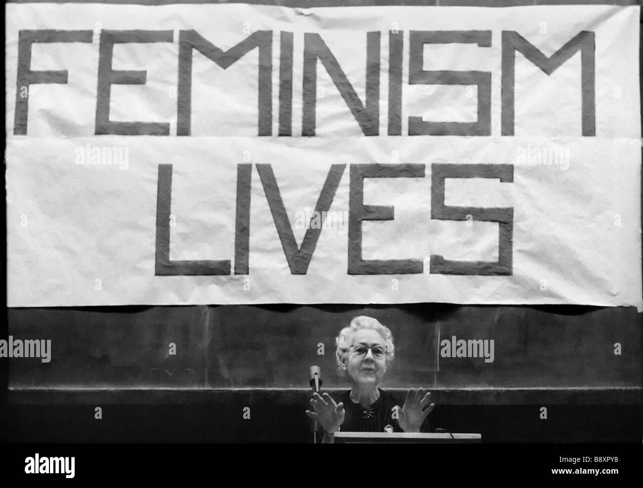 Berühmten Boston Bereich Womens Bürgerrechtler spricht Florenz Luscomb feministische Tagung am Radcliffe College Cambridge MA im Jahr 1970 Stockfoto