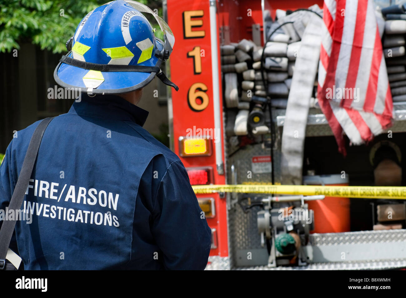 Feuerwehr Brandstiftung Untersuchungen Officer. Washington DC USA. Stockfoto