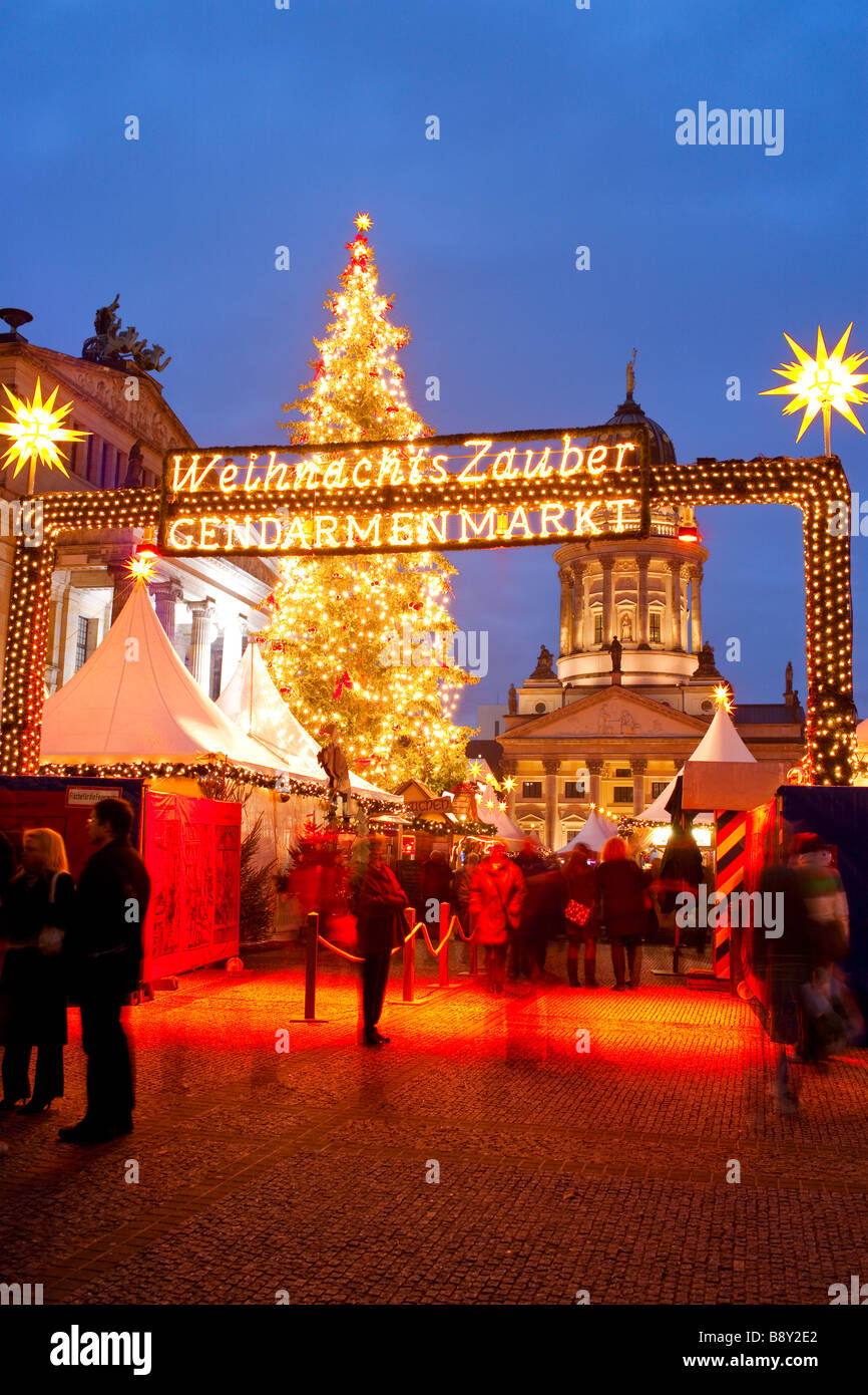 Weihnachtsmarkt auf dem Gendarmenmarkt Berlin-Deutschland Stockfoto