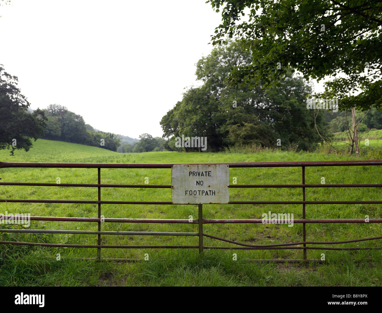 privates Schild am Tor Stockfoto
