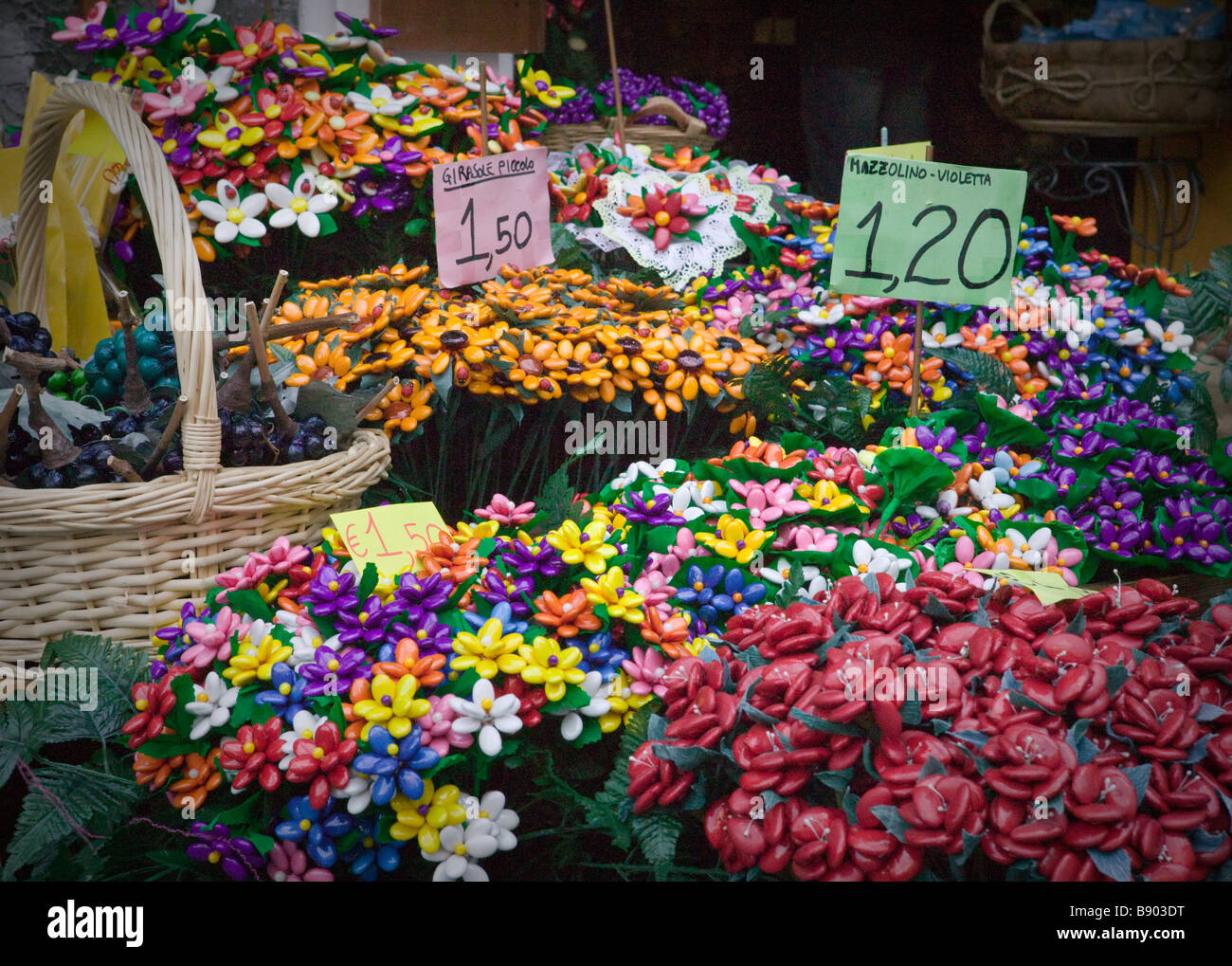 Confetti di Sulmona in Sulmona, Abruzzen, Italien Stockfotografie Alamy
