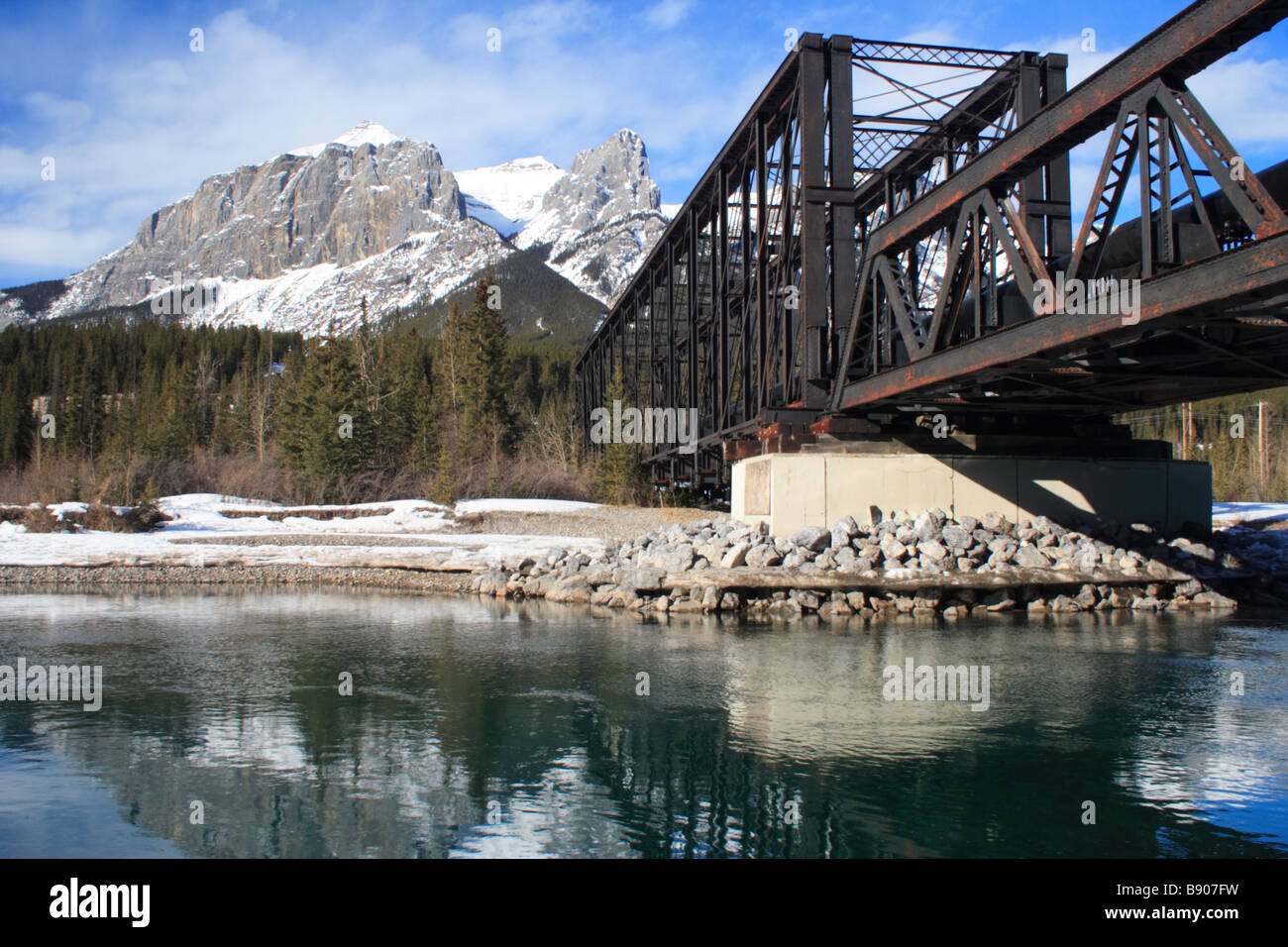 Eiserne Brücke in Canmore, Kanada Stockfoto