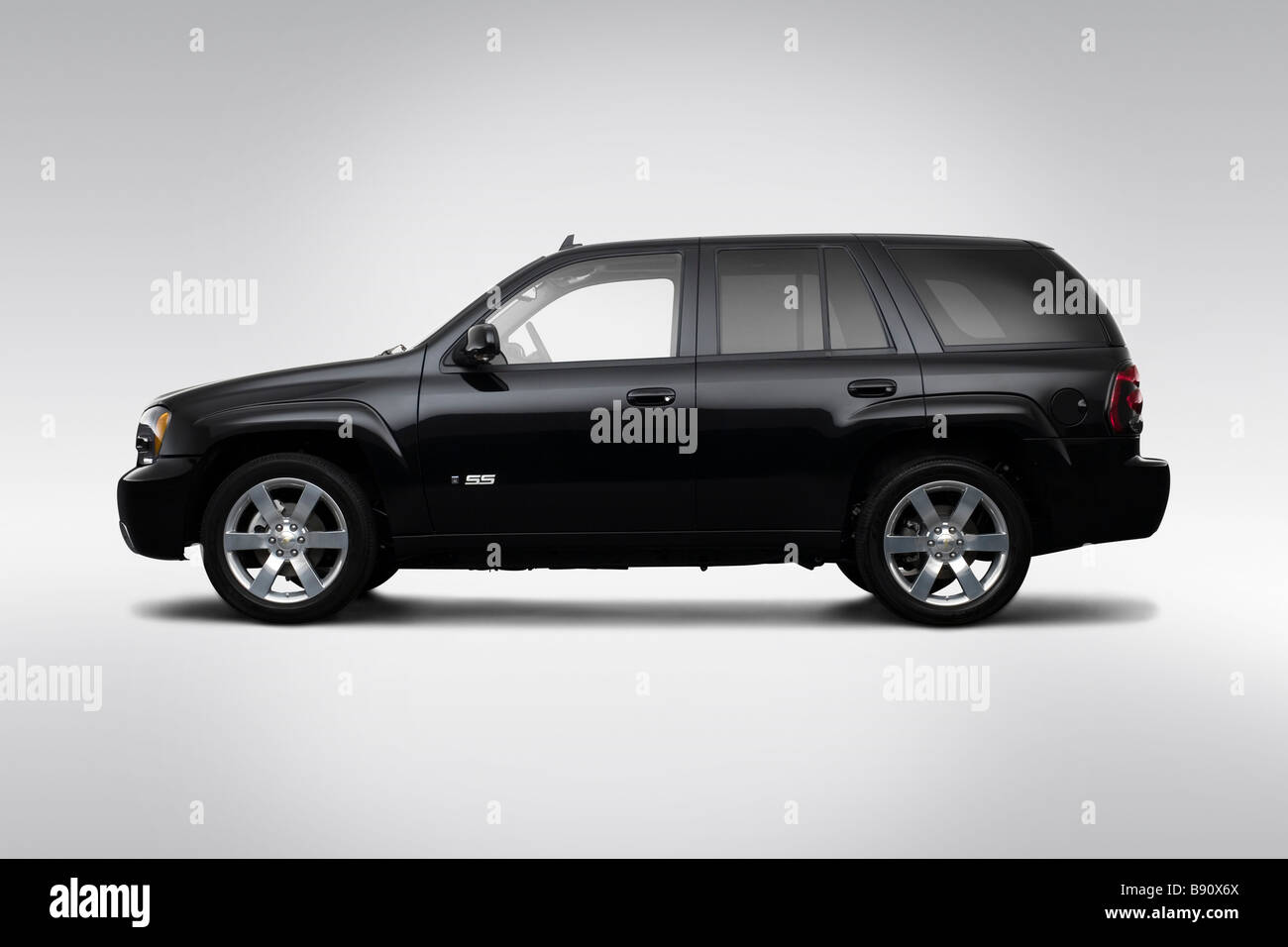 2009 Chevrolet Trailblazer SS in schwarz - Treiber Seitenprofil Stockfoto