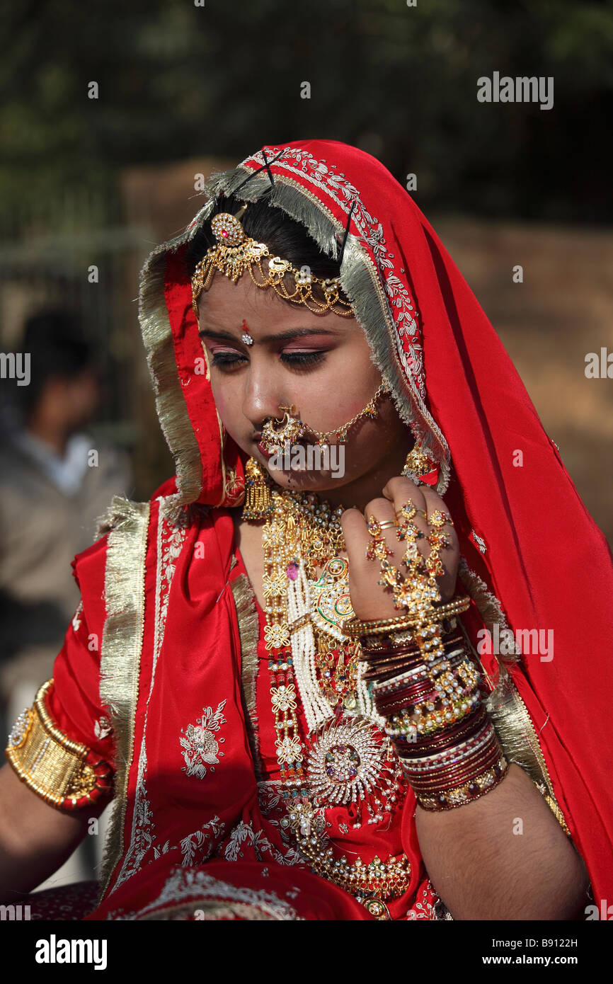 Indien Rajasthan Jaisalmer Desert Festival Rajasthani Mädchen Stockfoto
