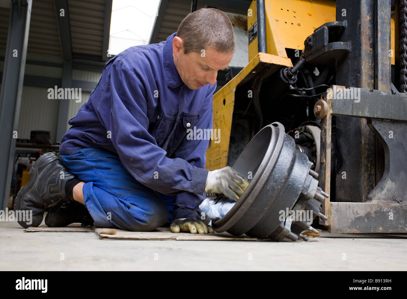 Mechaniker bei der Arbeit Stockfoto