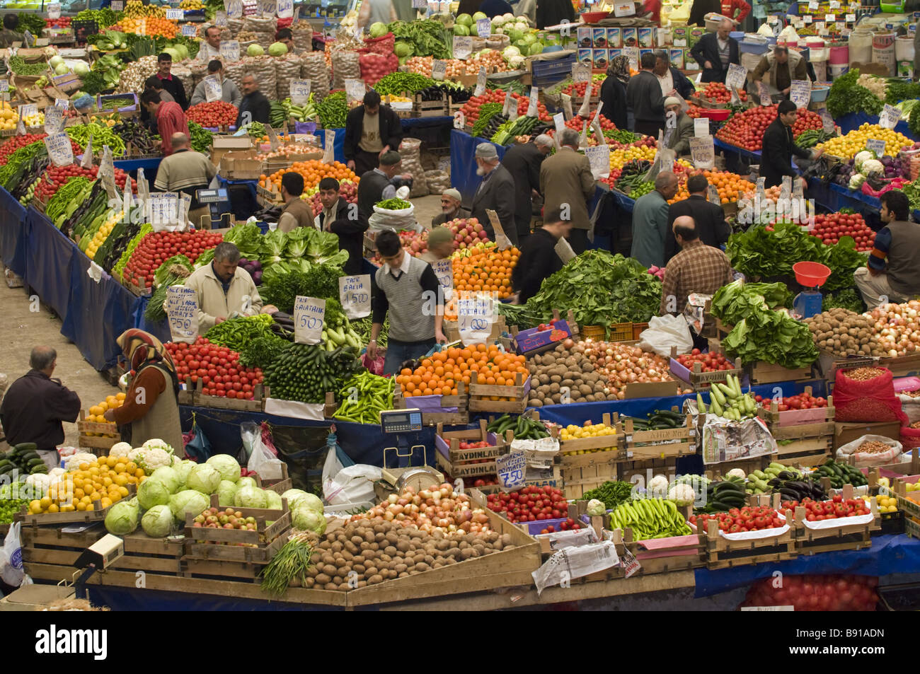 Obst und Gemüse Markt in Konya Türkei Stockfoto