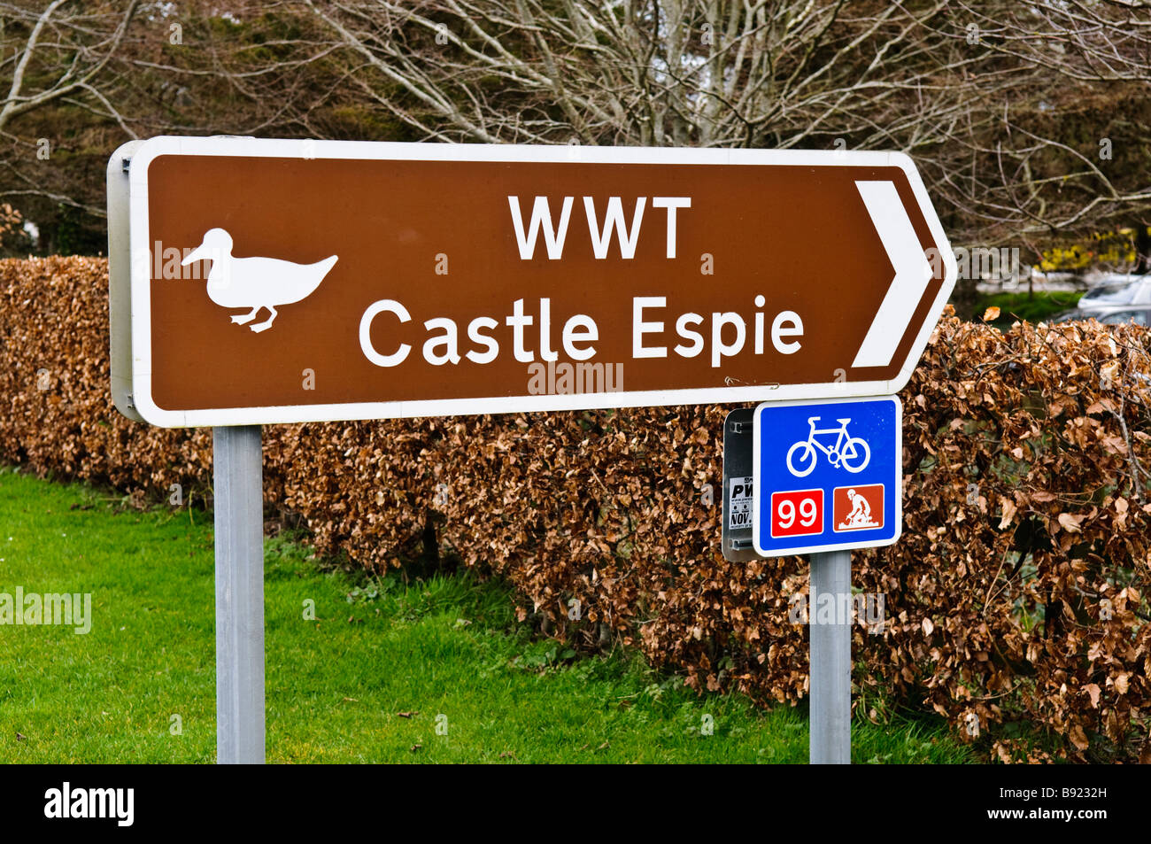 Schild am Haupteingang Schloss Espie, Federwild und Feuchtgebiete Vertrauen (WWT), Comber, Nordirland Stockfoto