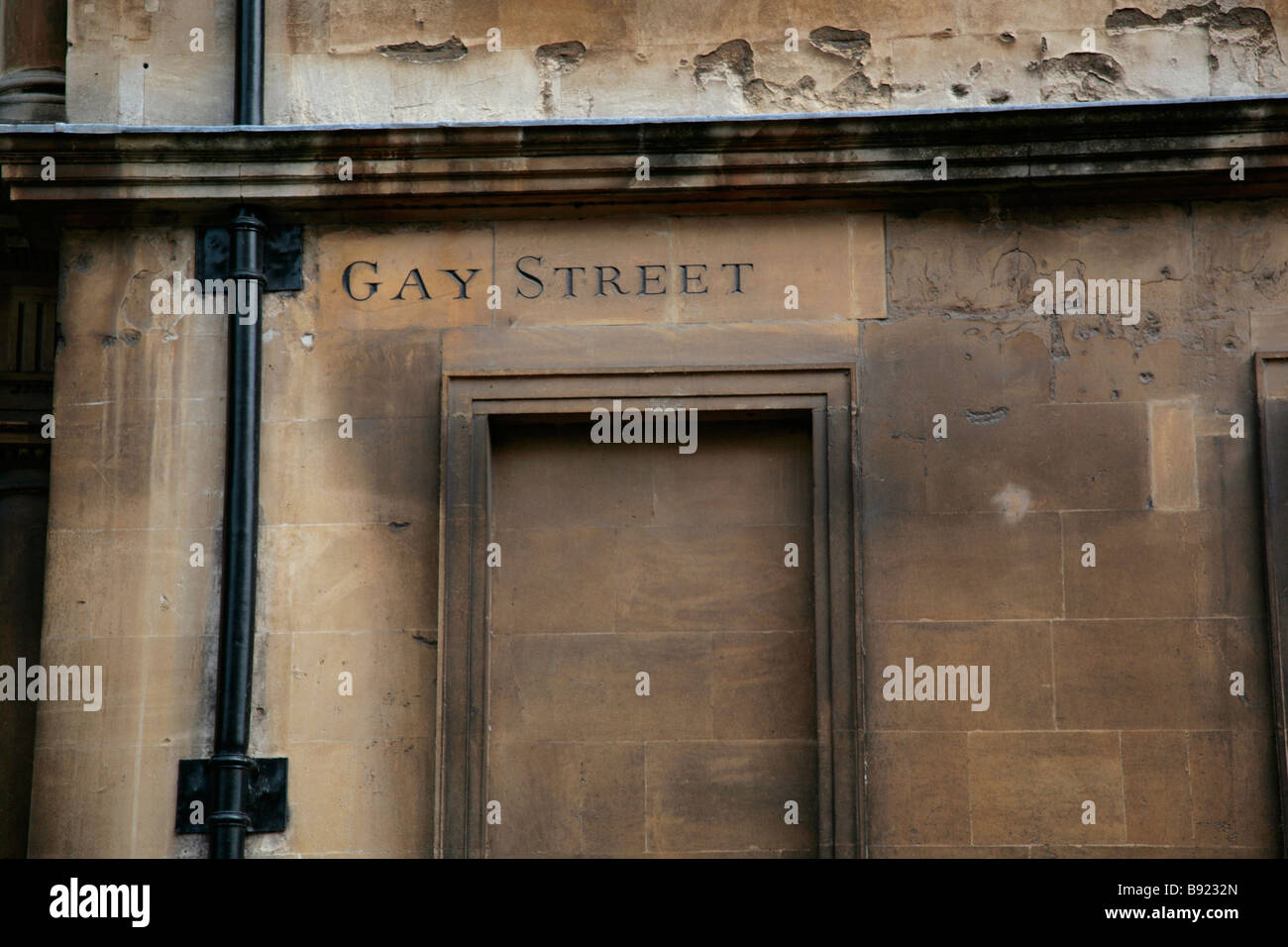 Gay Street, Straßenschild auf Steinmauer Bath, Bath, Somerset, Großbritannien Stockfoto
