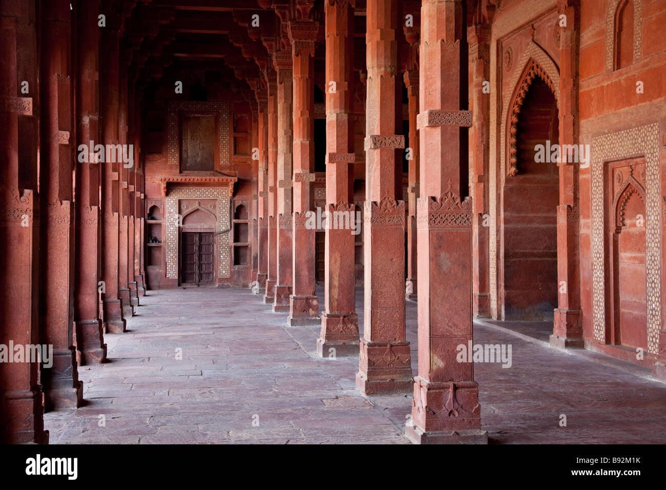 Im Inneren der Moschee in Fatehpur Sikri in Uttar Pradesh, Indien Stockfoto