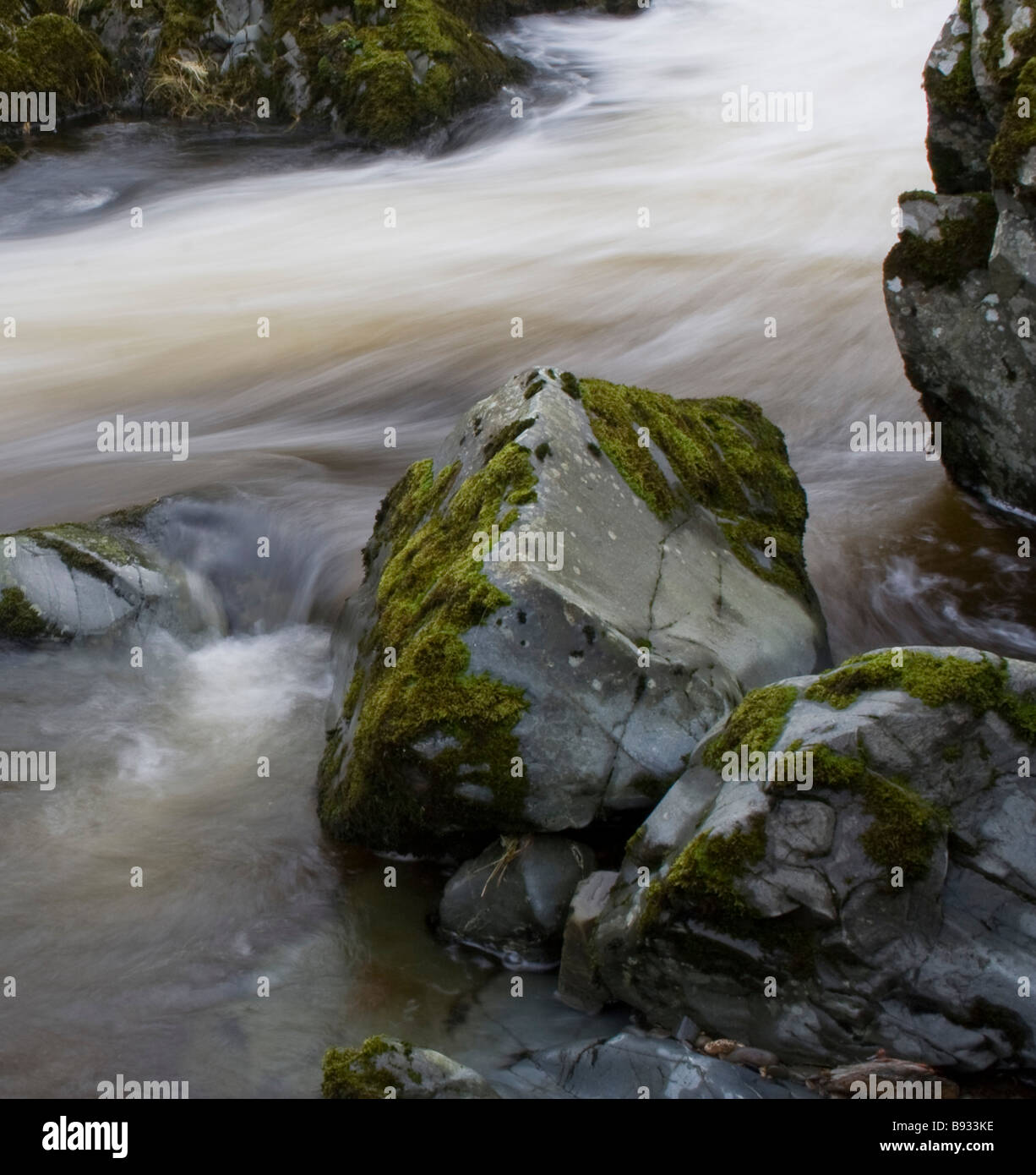 Fluss-Tweed bei Tweedsmuir, Scottish Borders Stockfoto