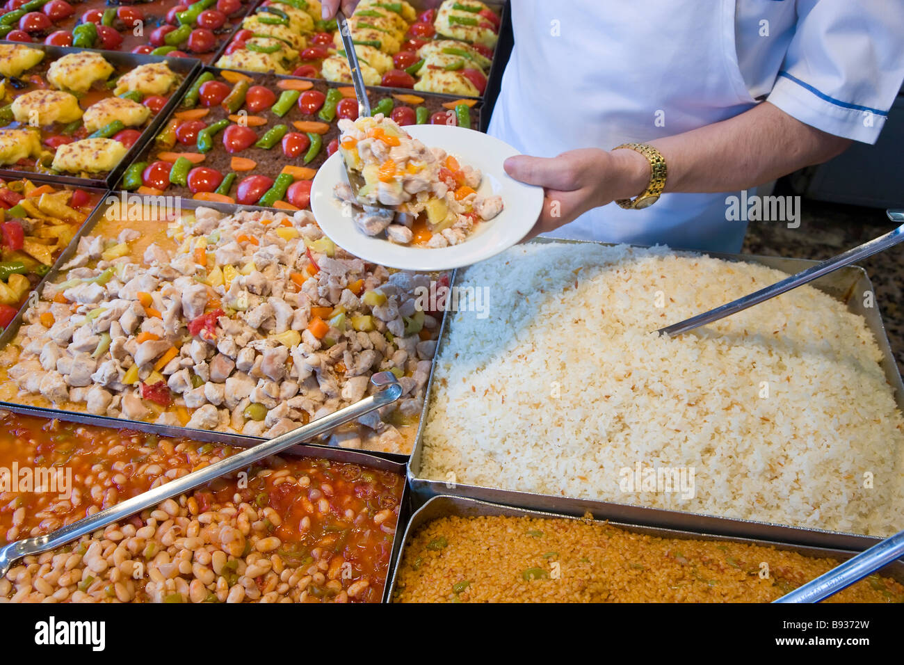 Türkische Speisen im Restaurant Istanbul auf dem Teller ist Grundlage Hühnchen Istanbul Türkei Stockfoto